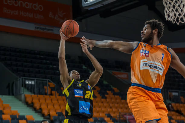 也为年轻运 也为年轻运