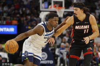 的交锋之一 的交锋之一